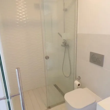 3 Bedroom Luxury Villamartin *