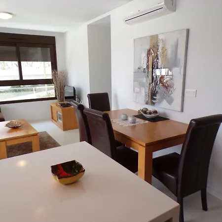 3 Bedroom Luxury Villamartin Appartement